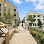 Castle-side Luxury On Danube River Bank,free Parking
