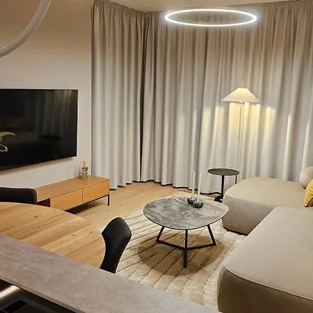 Castle-side Luxury On Danube River Bank,free Parking Bratislava